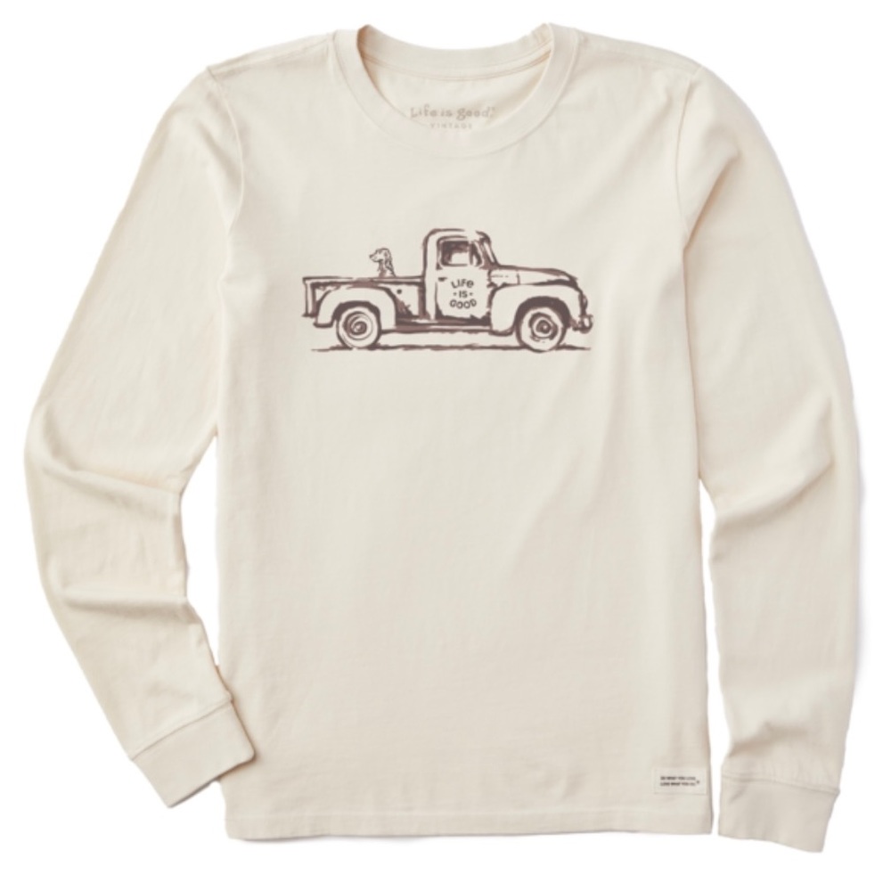 LIFE IS GOOD WOMEN'S TRUSTY PICKUP AND DOG LONG SLEEVE CRUSHER TEE
